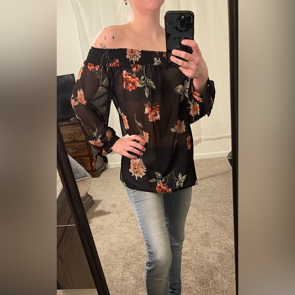 Timing Floral optional Off The Shoulder Blouse, Size Small, - Picture 2 of 9